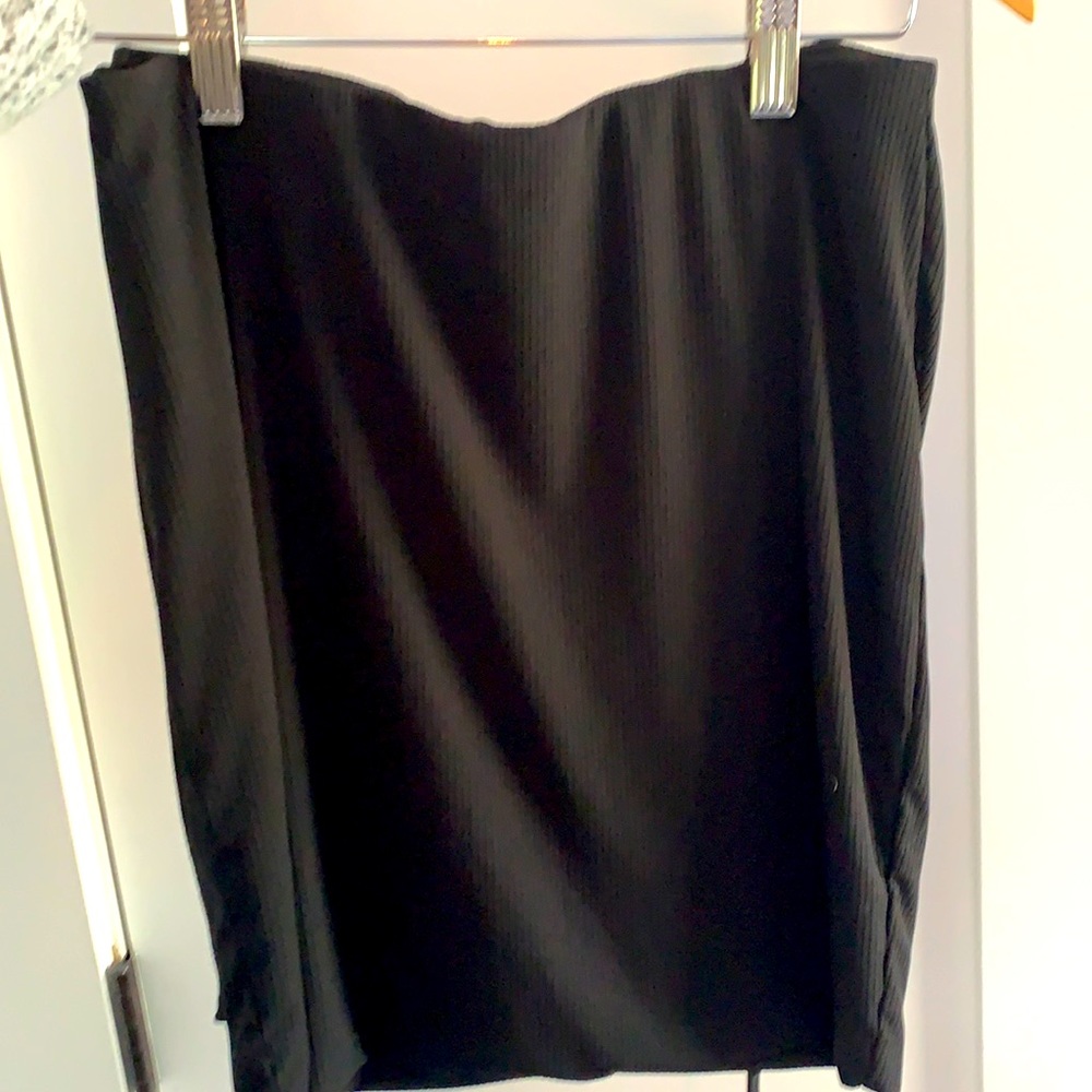 Black mini skirt